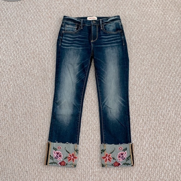 Driftwood Colette Embroidered Cuff Crop Jean - Picture 4 of 13